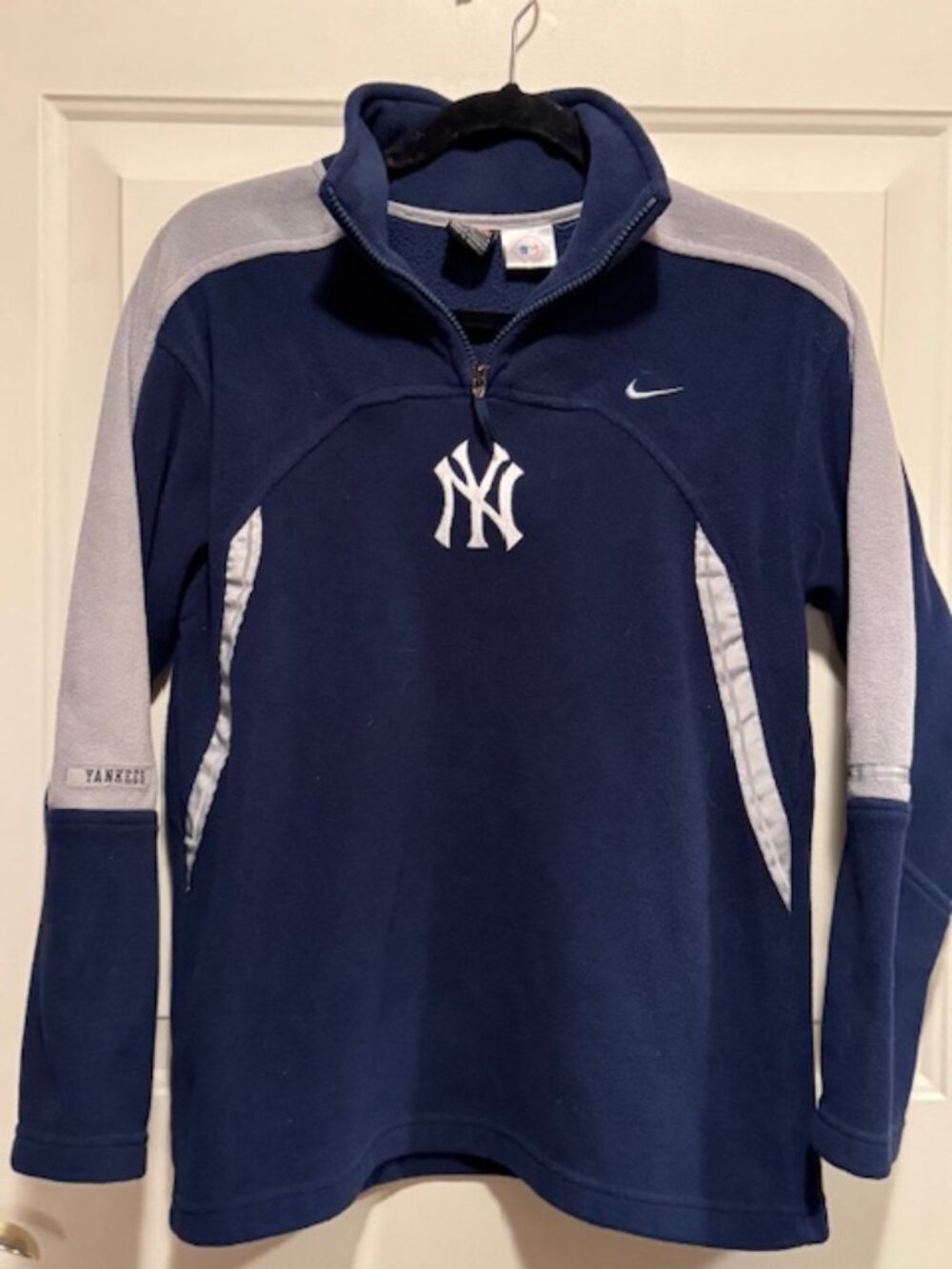NY Yankees Nike Fleece 1/4 Zip Fleece sz M 12-14